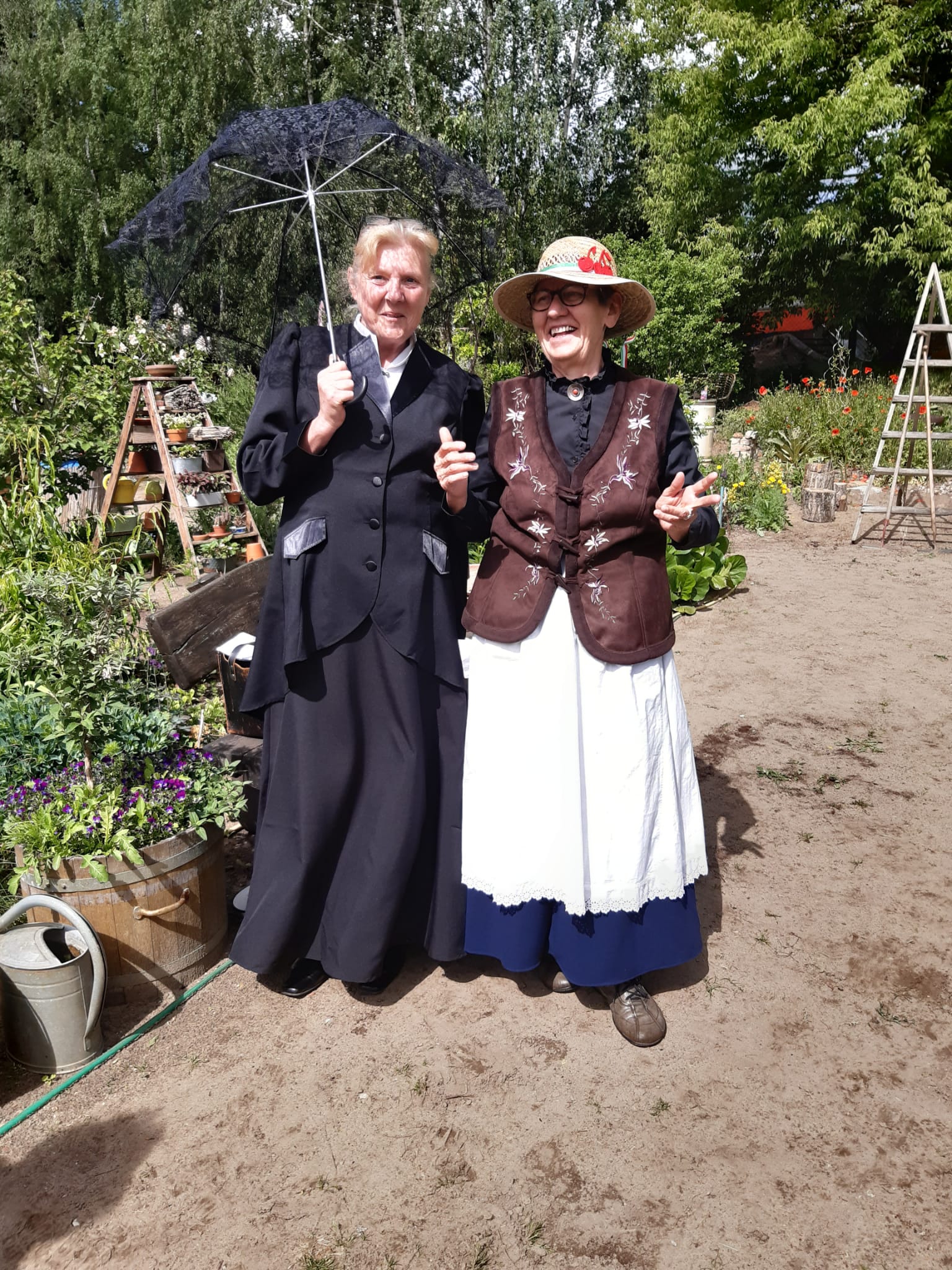Die Muckerschen im Schuffelgarten